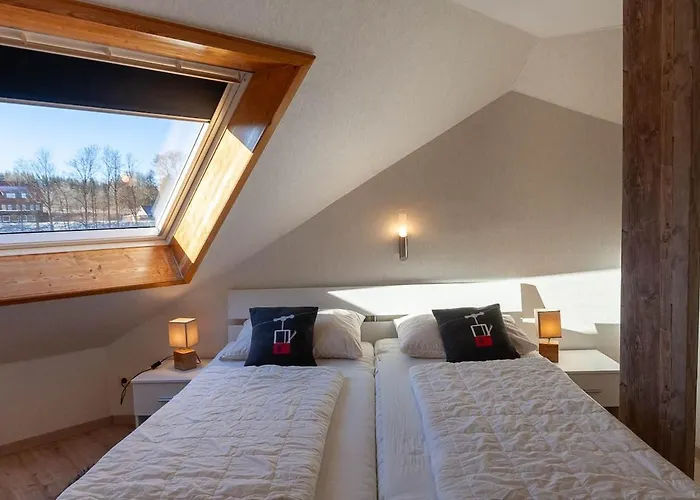 Bergblick Mit Balkon *